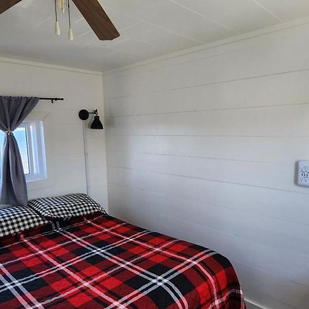 Les Cabines Sur Mer Cap-des-Rosiers Quarto foto